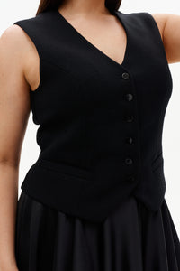 Curvy Vest