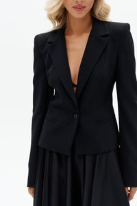 Short Single-Breasted Blazer